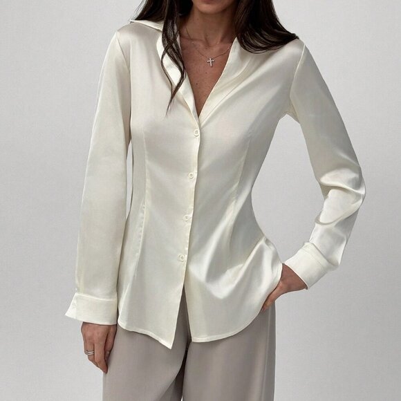 Apricot Casual Women's Waist Cinched Comfortable Satin Collared Cardigan - Picture 1 of 7